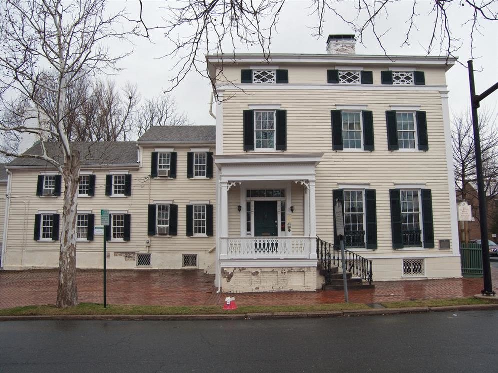 Lee-Fendall House | Alexandria Virginia | Real Haunted Place
